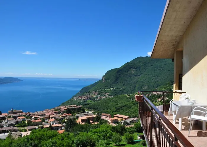 Stella Del Garda 1 Con Balcone *