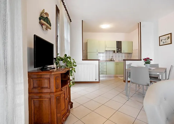 Stella Del Garda 1 Con Balcone * Тиньяле